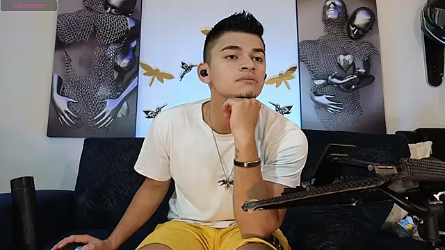 VikoHands online show from 12.03.24