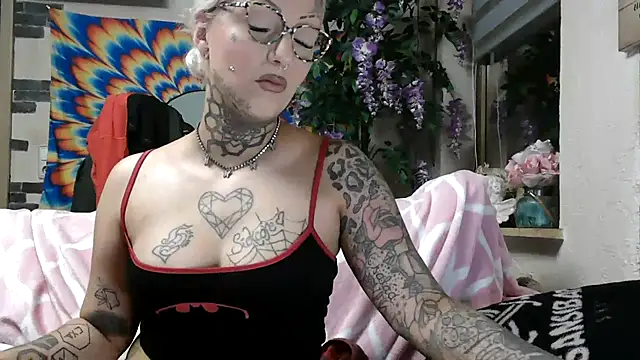 RoxxyInk online show from 10.19.25