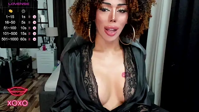 Forever MissCandace online show from 03.05.25