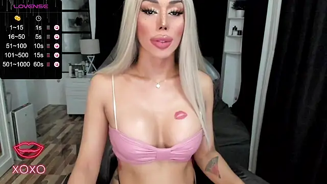 Forever MissCandace online show from 09.26.25