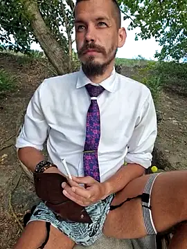 viraglaci18xh online show from 06.13.26
