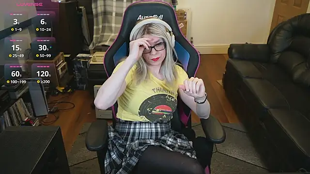 Snapshot of KelseyCobalt chatting on 02.15.26 KelseyCobalt online show from 02.15.26