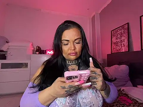  MelinaCurves  online show from 02.08.25