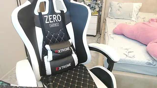 Hanako love online show from 03.19.25