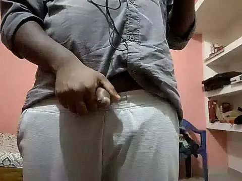 Snapshot of Aneesh007m chatting on 01.12.26 Aneesh007m online show from 01.12.26