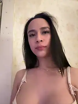 Snapshot of angelic_facexx chatting on 02.14.25 angelic facexx online show from 02.14.25