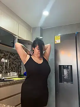 Snapshot of emilyjohanson chatting on 01.29.25 emilyjohanson online show from 01.29.25