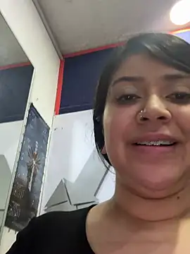 Snapshot of emilyjohanson chatting on 03.12.25 emilyjohanson online show from 03.12.25