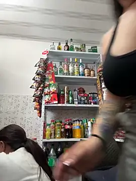 Snapshot of emilyjohanson chatting on 10.22.25 emilyjohanson online show from 10.22.25