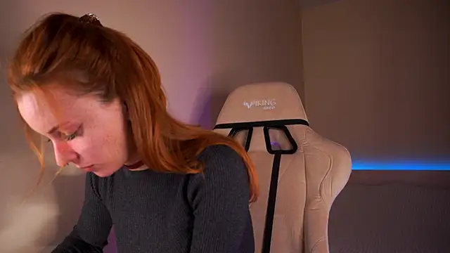 Liuba Fox online show from 01.22.25