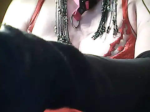 Snapshot of sissy_sarah69 chatting on 01.10.26 sissy sarah69 online show from 01.10.26