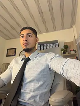 Snapshot of Dimitri_Colleman chatting on 07.18.26 Dimitri Colleman online show from 07.18.26