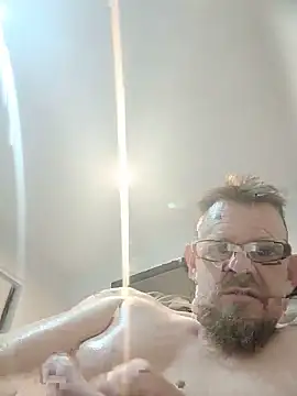 Snapshot of Skody31 chatting on 05.16.26 Skody31 online show from 05.16.26