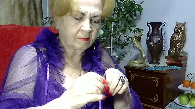 Emma52610 online show from 02.09.25