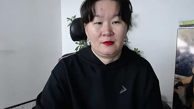 Akira xx online show from 10.04.25