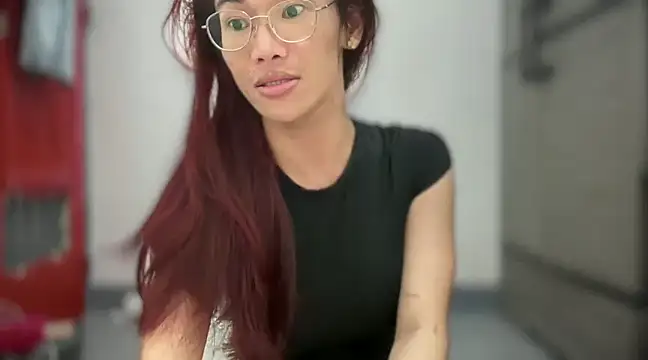 Snapshot of Jakolera2020 chatting on 01.12.25 Jakolera2020 online show from 01.12.25