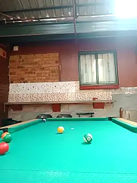 Snapshot of SQUITBOOTY chatting on 01.21.25 SQUITBOOTY online show from 01.21.25