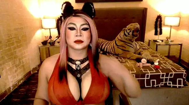 LavictoriaFox online show from 01.18.25