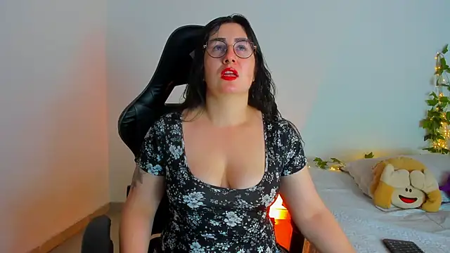 Susan Foxx online show from 04.23.26