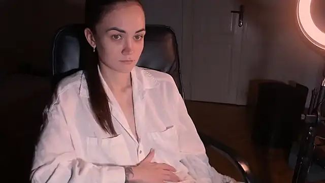 EvelynGG online show from 01.13.25