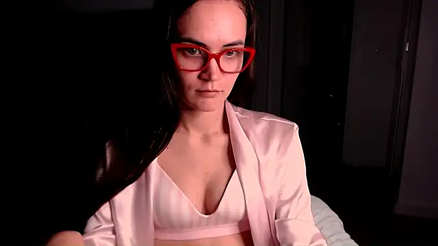 EvelynGG online show from 11.08.25