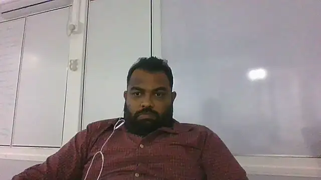 Snapshot of FatCockBoySL chatting on 12.17.24 FatCockBoySL online show from 12.17.24