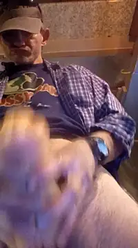 ROBERT0516 online show from 03.17.25