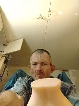 ROBERT0516 online show from 11.16.25