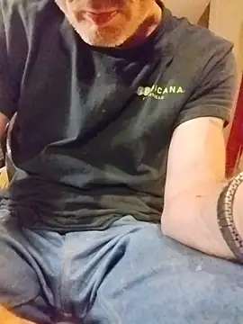 ROBERT0516 online show from 06.04.26