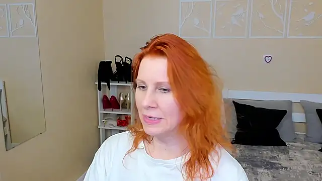 FoxySophia online show from 02.14.26