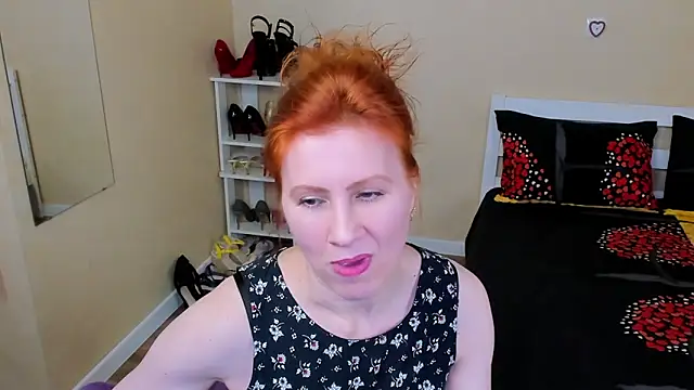 FoxySophia online show from 04.25.26