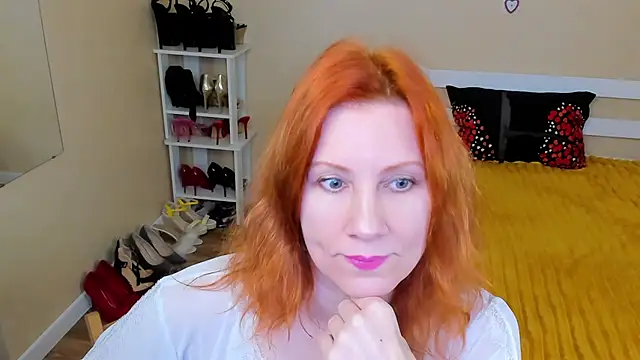 FoxySophia online show from 07.04.26