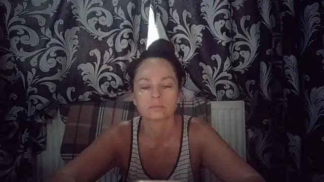 LindaStarS online show from 09.10.25