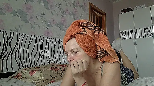 LindaStarS online show from 02.20.26