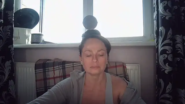 LindaStarS online show from 04.26.26