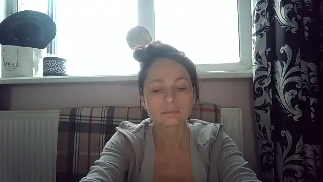 LindaStarS online show from 04.29.26