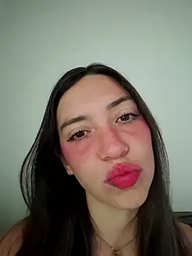 loveuu-bae online show from 01.11.26