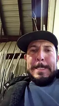 Snapshot of UncutHammer69 chatting on 12.13.24 UncutHammer69 online show from 12.13.24