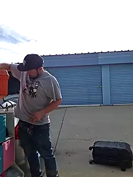 Snapshot of UncutHammer69 chatting on 01.03.25 UncutHammer69 online show from 01.03.25