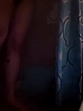 Snapshot of UncutHammer69 chatting on 01.12.25 UncutHammer69 online show from 01.12.25