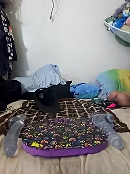 Snapshot of UncutHammer69 chatting on 01.15.25 UncutHammer69 online show from 01.15.25