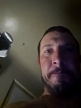 Snapshot of UncutHammer69 chatting on 01.26.25 UncutHammer69 online show from 01.26.25