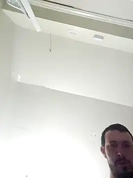 Snapshot of UncutHammer69 chatting on 02.09.25 UncutHammer69 online show from 02.09.25