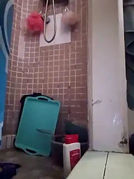 Snapshot of UncutHammer69 chatting on 02.17.25 UncutHammer69 online show from 02.17.25