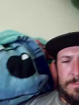 Snapshot of UncutHammer69 chatting on 03.05.25 UncutHammer69 online show from 03.05.25