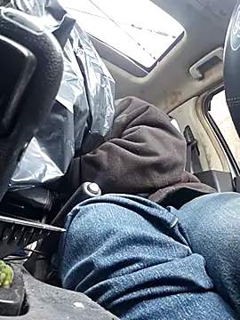 Snapshot of UncutHammer69 chatting on 03.13.25 UncutHammer69 online show from 03.13.25