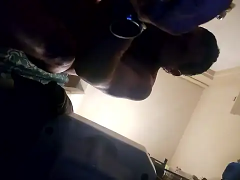 Snapshot of UncutHammer69 chatting on 03.16.25 UncutHammer69 online show from 03.16.25