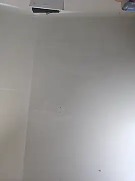 Snapshot of UncutHammer69 chatting on 10.24.25 UncutHammer69 online show from 10.24.25