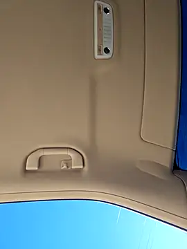 Snapshot of UncutHammer69 chatting on 12.19.25 UncutHammer69 online show from 12.19.25