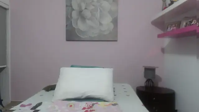 CindyCrawford online show from 03.23.25